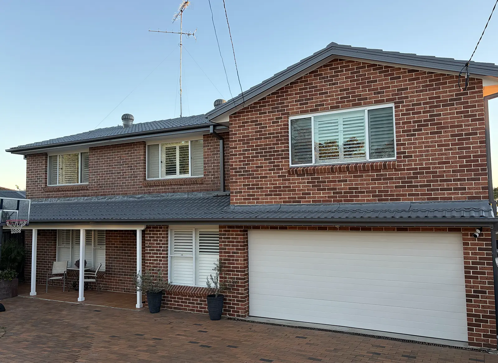 Builder-Hawkesbury-Hills-Sydneyb-1.webp